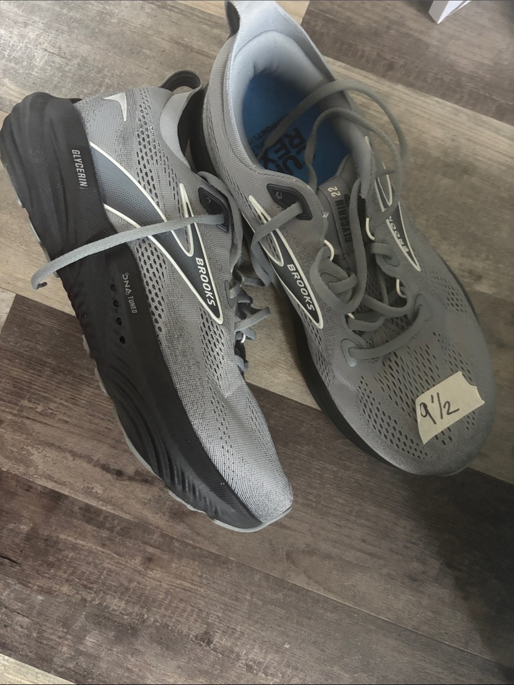 Brooks Glycerin 22 Mens Running Shoes Grey Black 1104451D078 Size 9.5 - Picture 2 of 4